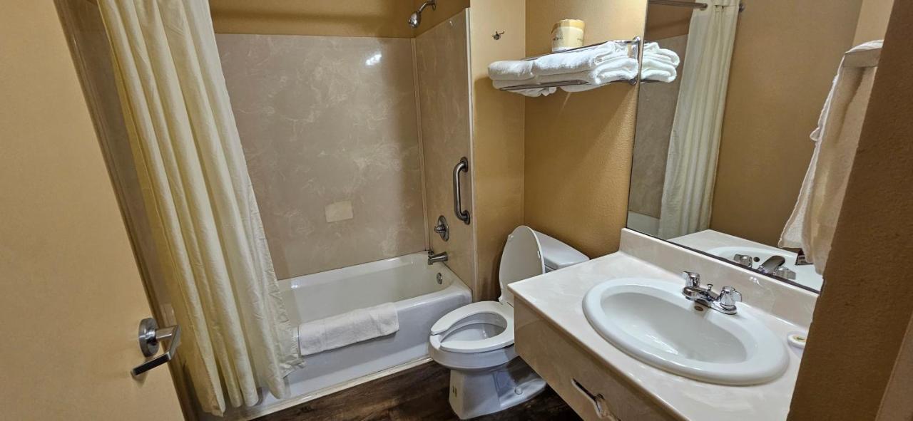 Weston Inn & Suites Rusk Εξωτερικό φωτογραφία